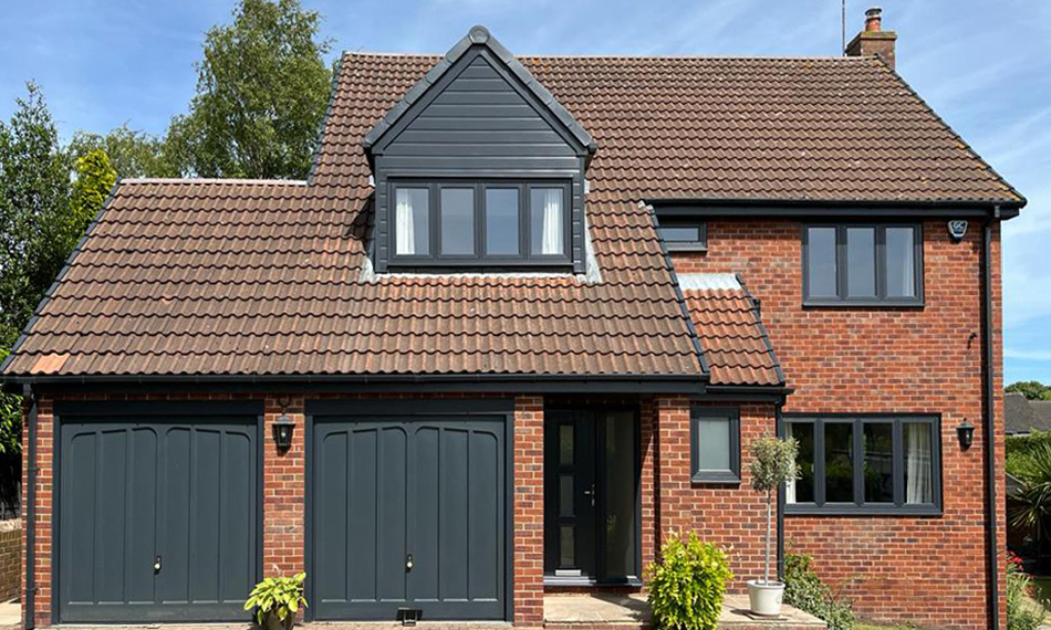 CONTEMPORARY APPEAL FOR HOME REFURB PROJECT - Fenestra Build