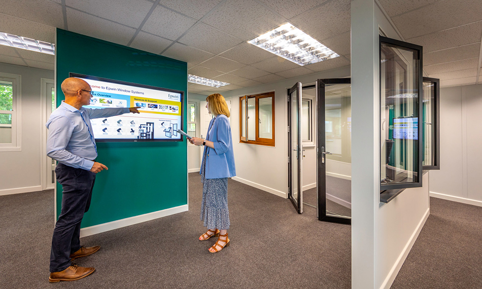 A CAPTIVATING SHOWCASE FROM EPWIN WINDOW SYSTEMS - Fenestra Build